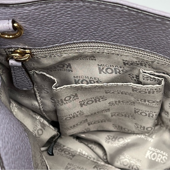 MICHAEL KORS Jet Set Gold Chain Straps Lilac Pebble Leather Shoulder Bag - Picture 13 of 16